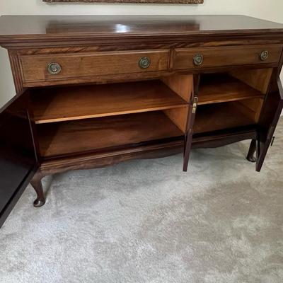 Solid Wood Queen Anne Style Buffet ~ Excellent