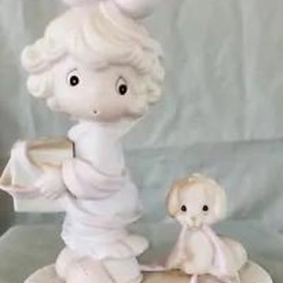 PRECIOUS MOMENTS