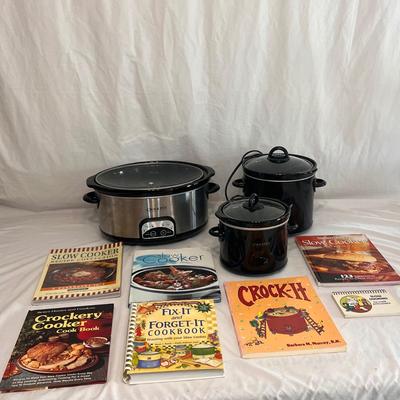 Crockpots and Slow Cooker Cookbooks (DR-DZ)