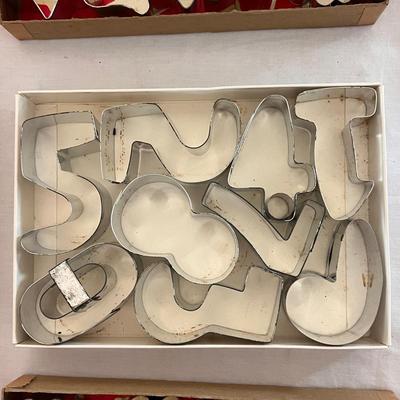 Cookie Cutters and More (K-DZ)