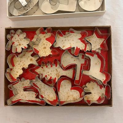 Cookie Cutters and More (K-DZ)