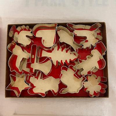 Cookie Cutters and More (K-DZ)