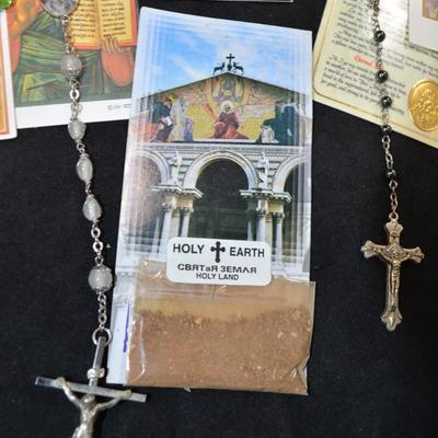 Lot of Christian Iconography, Rosaries, 3rd Class Saint Cards