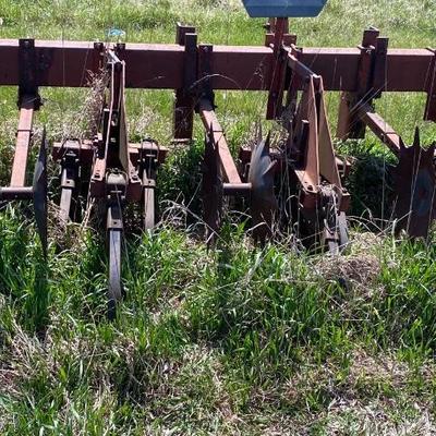 International 183 16â€™ Cultivator