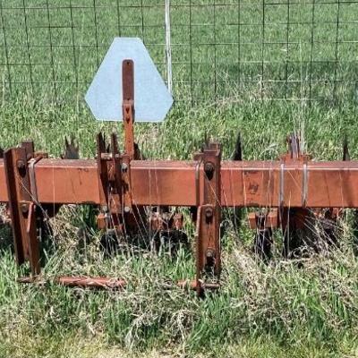International 183 16â€™ Cultivator