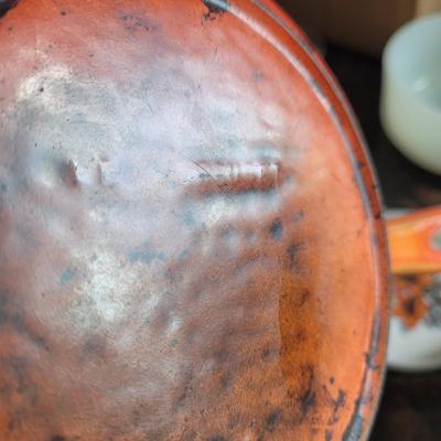 Le Creuset, Pyrex, Fire King and more (K-CE)