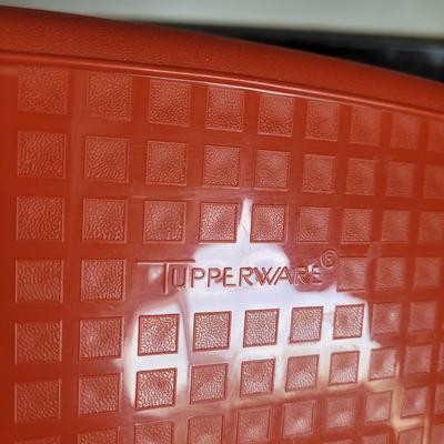 Le Creuset, Pyrex, Fire King and more (K-CE)