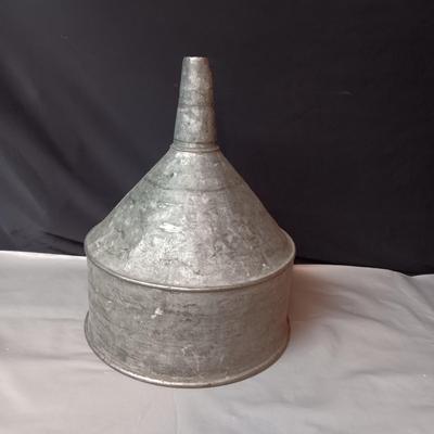 OLD LARGE FARM GALVANIZED FUNNEL WITH SCREEN