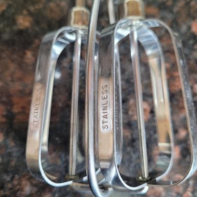 Food Mills, Kitchen Scale and More (K-CE)