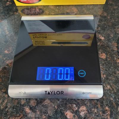 Food Mills, Kitchen Scale and More (K-CE)