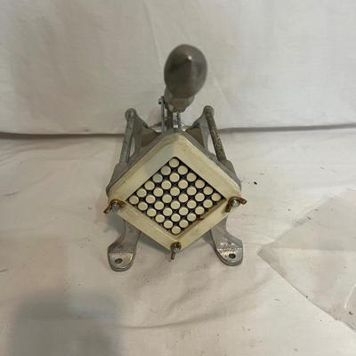 Five Vintage Food Grinders (G1-MK)