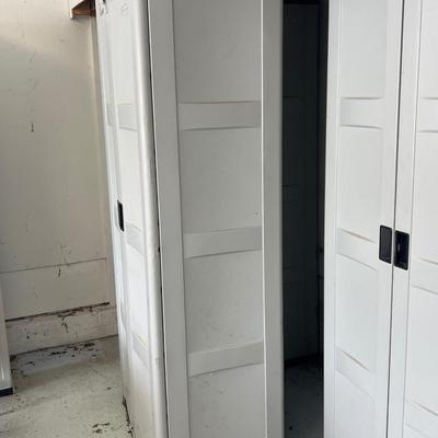 Four Suncast Storage Lockers (G1-MK)
