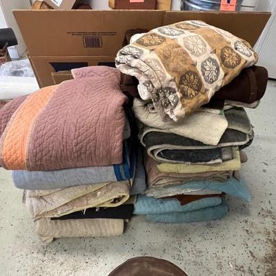 Packing Supplies incl. Box Cutters, Moving Blankets, & More (G-1MK)