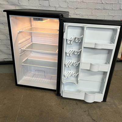 Danby Designer DAR044A2SLDD Refrigerator