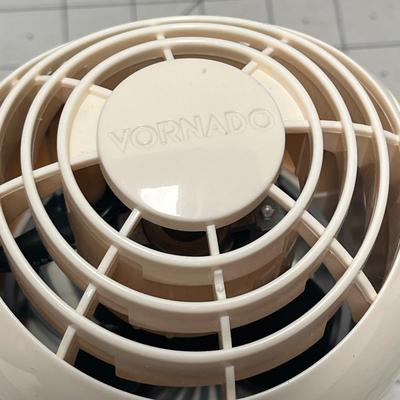 V10 Vornado Oscillating Air Circulator Fan
