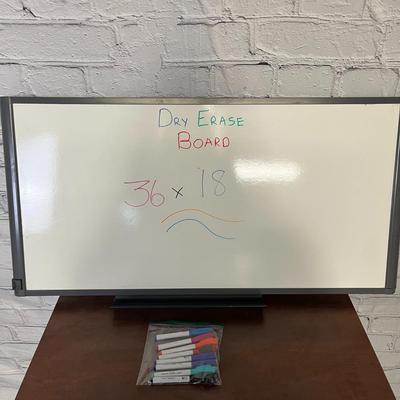 WM3618 Interactive Whiteboard with Markers