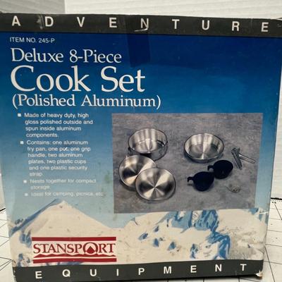Stansport Deluxe 8-Piece Cook Set