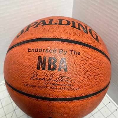 Pack of 2 Basketball & 2 Football
