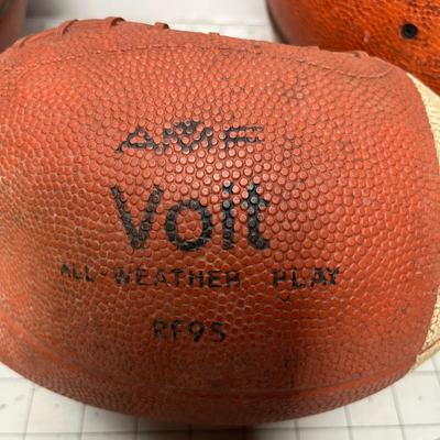 Pack of 2 Basketball & 2 Football