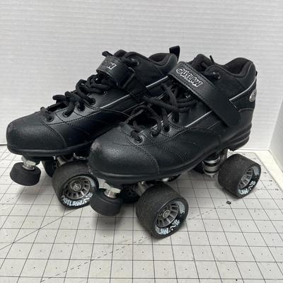 Outlaw Roller Skate Package - Black Size 8
