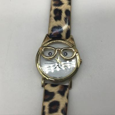 Japan Movt cat Wristwatch