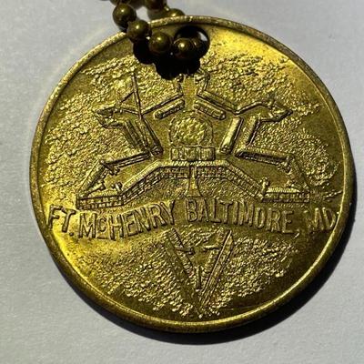 Vintage Brass Fort McHenry Fob/Keychain Star Spangled Banner Francis Scott Key Baltimore MD in Good Preowned Condition.