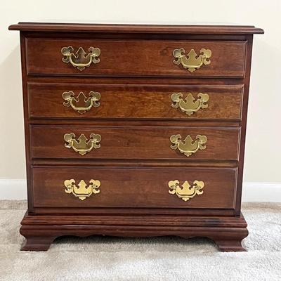 Solid Wood Chest/Nightstand