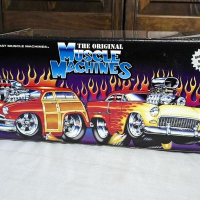 In Box Muscle Machines 33 Ford Coupe and 41 WIllys Coupe