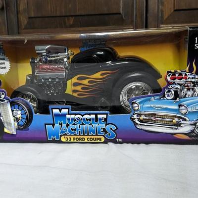 In Box Muscle Machines 33 Ford Coupe and 41 WIllys Coupe