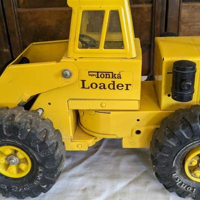 Vintage Tonka Loader