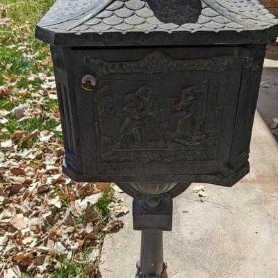 Vintage Cast Metal Victorian Style Freestanding Mailbox