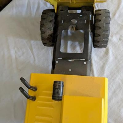 Vintage Mighty Tonka Dump Truck