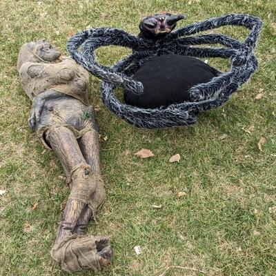 Oversized Halloween Decor