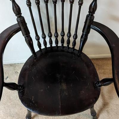 Antique Windsor Style "Kings" Chair