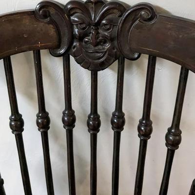 Antique Windsor Style "Kings" Chair