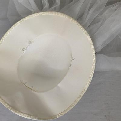 Gold Circle Gowns Size 4 Ivory Wedding Dress