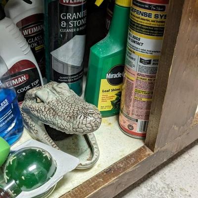 Contents of Upper South Kitchen Cabinets