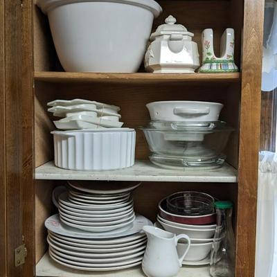 Contents of Upper South Kitchen Cabinets