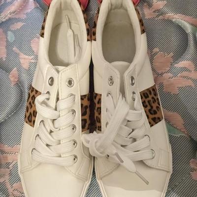 Ladies Sneakers