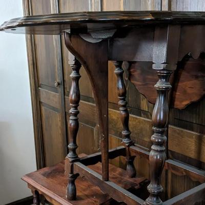 Butterfly Leg Table and Side Table