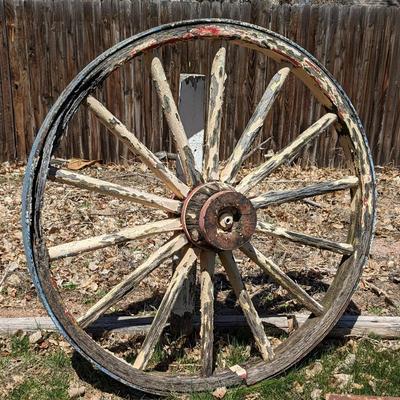 Primitive Wagon Wheel