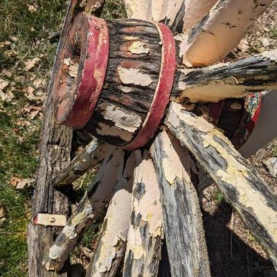 Primitive Wagon Wheel