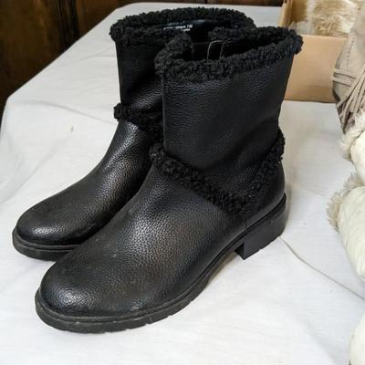 Ladies Boots