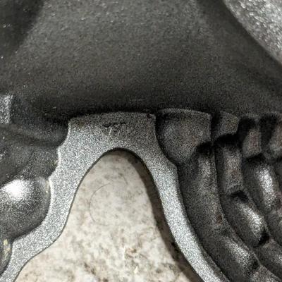 Contents of Lower North Kitchen Cabinets