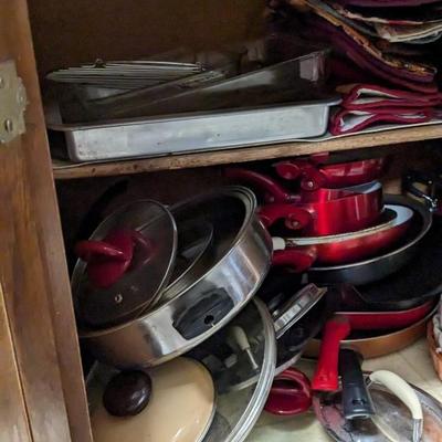 Contents of Lower North Kitchen Cabinets