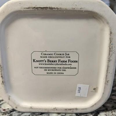 Contents of Upper North Kitchen Cabinets