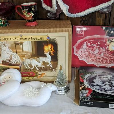 Grandeur Noel Christmas in Box