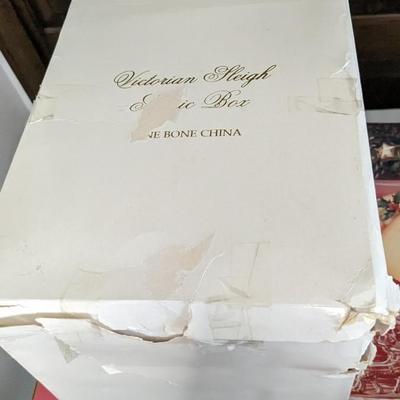 Grandeur Noel Christmas in Box