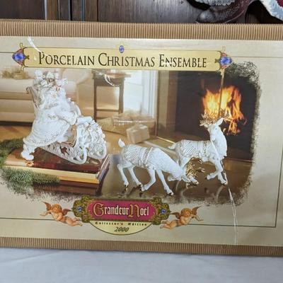 Grandeur Noel Christmas in Box