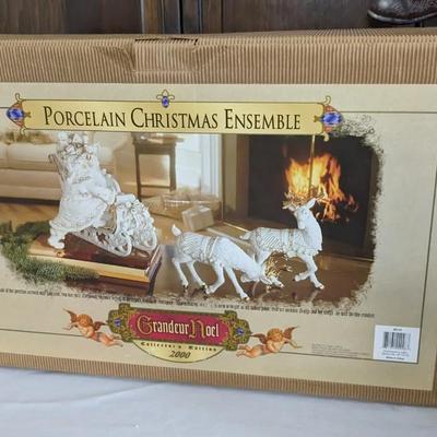 Grandeur Noel Christmas in Box